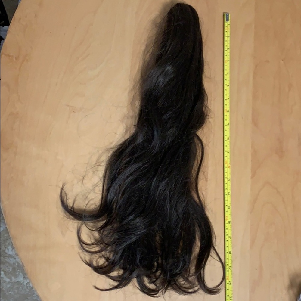 Long ponytail clip on